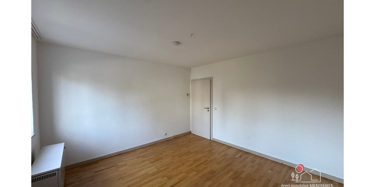 Etagenwohnung Schweinfurt Nordwestlicher Stadtteil - 4 Zimmer, 84 m&sup2;, 820&euro; | Angebot:25796508