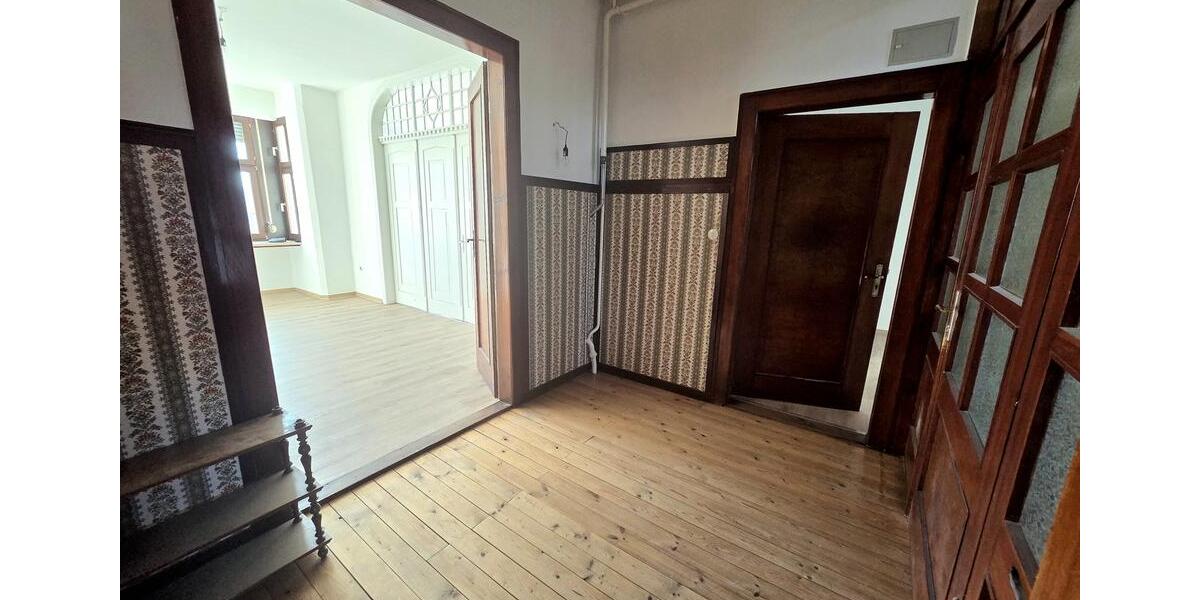 Etagenwohnung Bad Rodach - 6 Zimmer, 150 m&sup2;, 1.000&euro; | Angebot:26094590