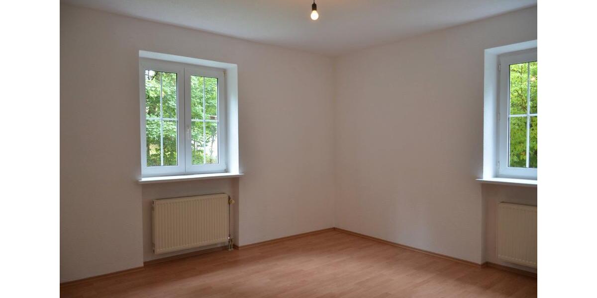 Erdgeschoßwohnung Hauzenberg - 3 Zimmer, 80 m&sup2;, 495&euro; | Angebot:26538648
