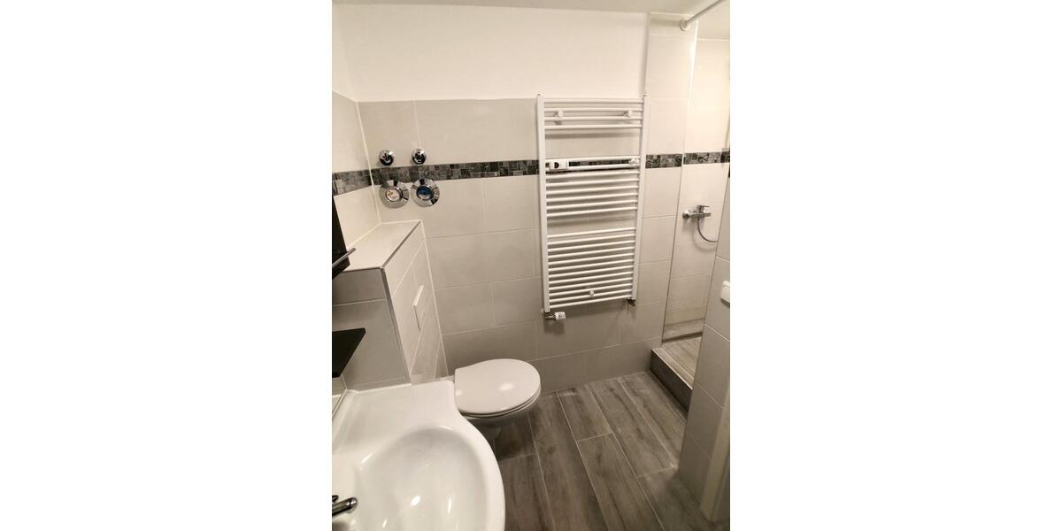 Etagenwohnung Frankfurt am Main Ost - 1 Zimmer, 23 m&sup2;, 690&euro; | Angebot:26652235