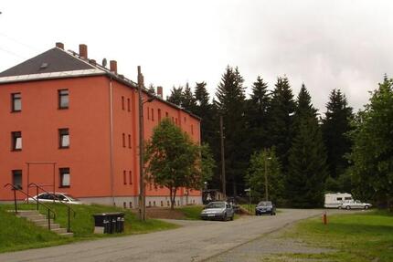 Wohnen, wo andere Urlaub machen: 2-3 Zi.-Whg. mit Kaminofen und EBK, auch als Ferienwohnung nutzbar! 3 zimmer