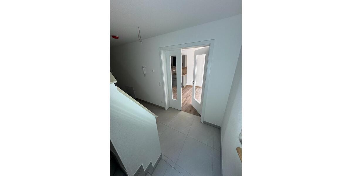 Doppelhaushälfte Teublitz - 5 Zimmer, 164 m&sup2;, 1.990&euro; | Angebot:22831914