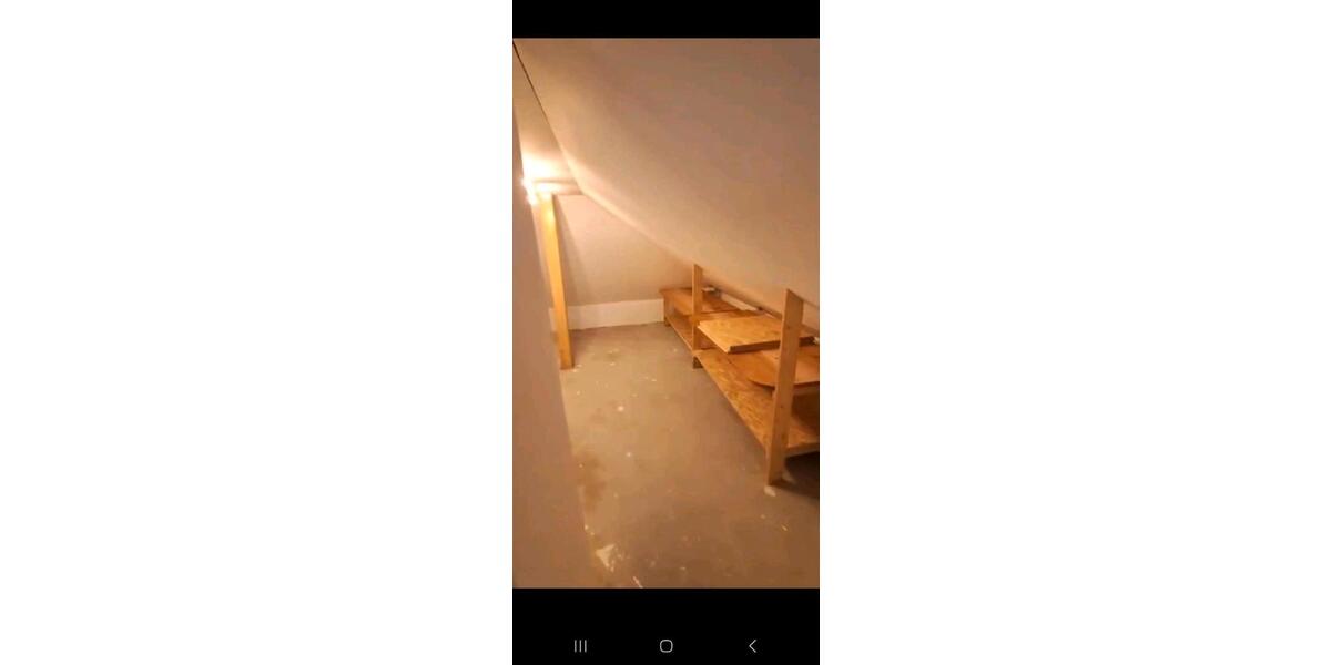 Etagenwohnung Warstein - 4 Zimmer, 90 m&sup2;, 600&euro; | Angebot:24657583