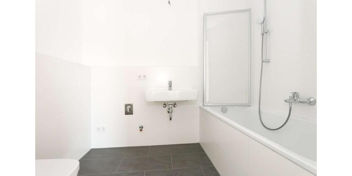 Etagenwohnung Schönefeld - 4 Zimmer, 91 m&sup2;, 1.299&euro; | Angebot:25900377