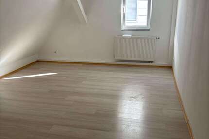 Wohnung Trossingen - 5 Zimmer, 80 m&sup2;, 830&euro; | Angebot:19505395