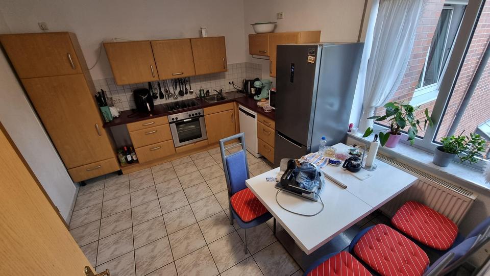 Zentrale, große 2 ZKBB 2 zimmer