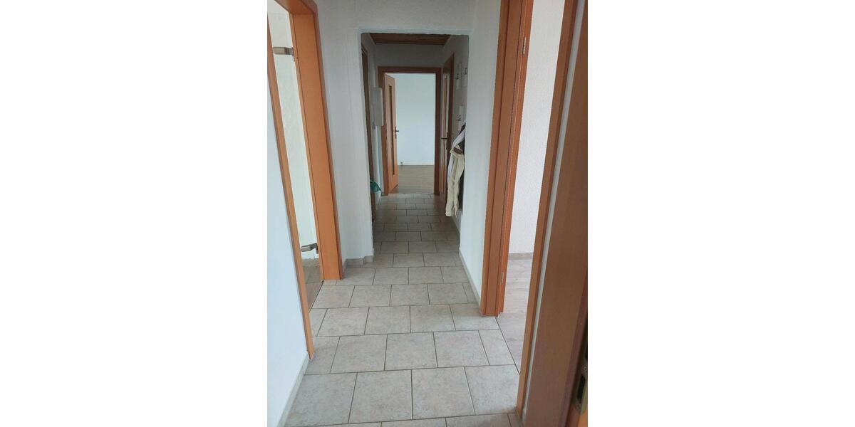 Dachgeschoßwohnung Pegau - 2 Zimmer, 57 m&sup2;, 650&euro; | Angebot:26624274