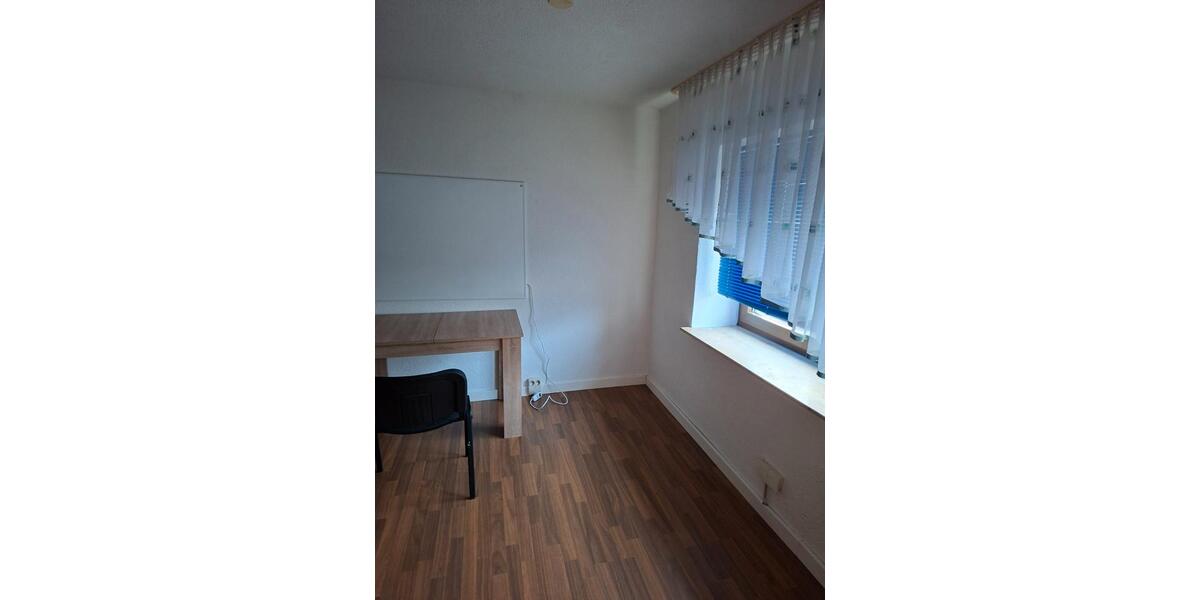 Erdgeschoßwohnung Rammingen - 1 Zimmer, 16 m&sup2;, 300&euro; | Angebot:26344903