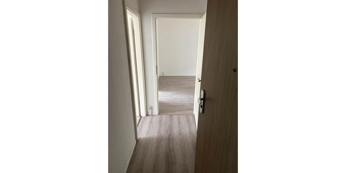 Hochparterre Perleberg - 3 Zimmer, 53 m&sup2;, 469&euro; | Angebot:25098880