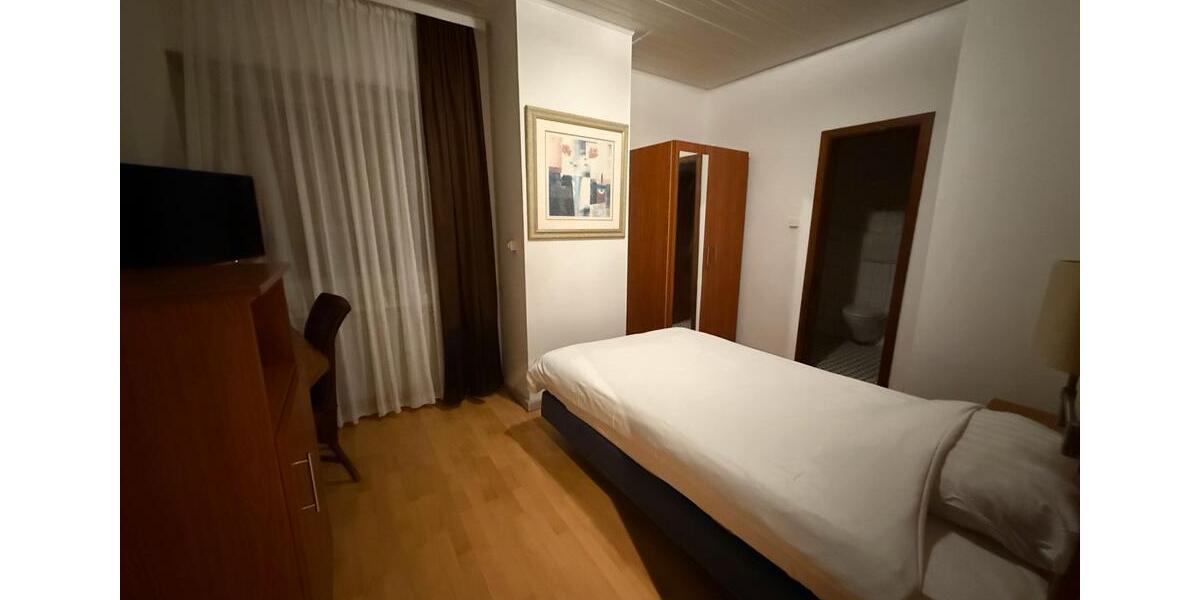 Wohnen auf Zeit Plettenberg - 1 Zimmer, 20 m&sup2;, 15&euro; | Angebot:26127808