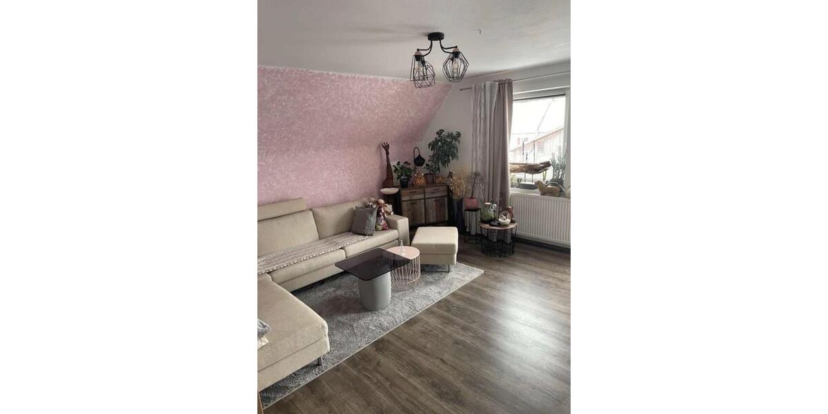 Etagenwohnung Krumbach (Schwaben) - 4 Zimmer, 85 m&sup2;, 1.205&euro; | Angebot:25456465