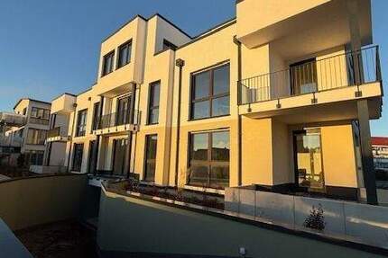 Gehobene 4 Zimmer Wohnung mit erstklassiger Ausstattung und Terrasse ! 4 zimmer