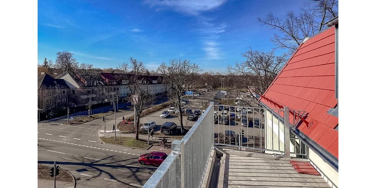 Moderne 3-Zimmer-Dachgeschosswohnung mit großem Balkon in der Innenstadt von Königs Wusterhausen 3 zimmer
