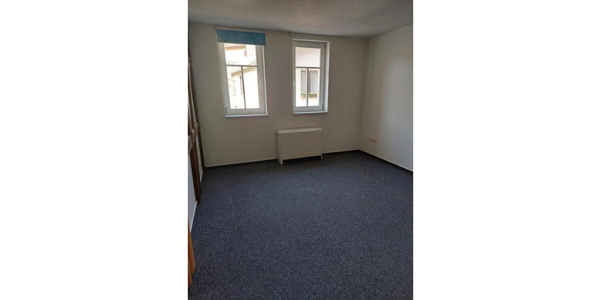 Erdgeschoßwohnung Bad Tabarz - 1 Zimmer, 124 m&sup2;, 800&euro; | Angebot:27649919