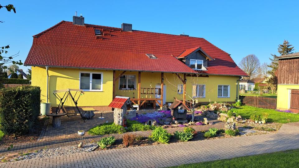 Doppelhaushälfte Prenzlau - 2 Zimmer, 84 m&sup2;, 665&euro; | Angebot:25075997