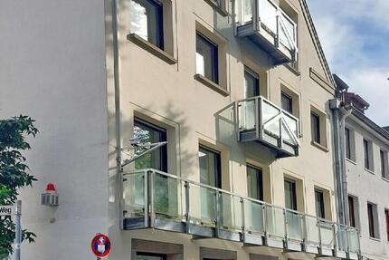 Citylage: große, attraktive 2,5-Zimmer-Wohnung in RE zimmer