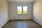 Erstbezug nach Sanierung: 2-Raum mit Balkon und Badewanne
