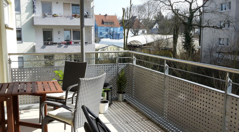1-Zimmer-Wohnung mit Balkon zimmer