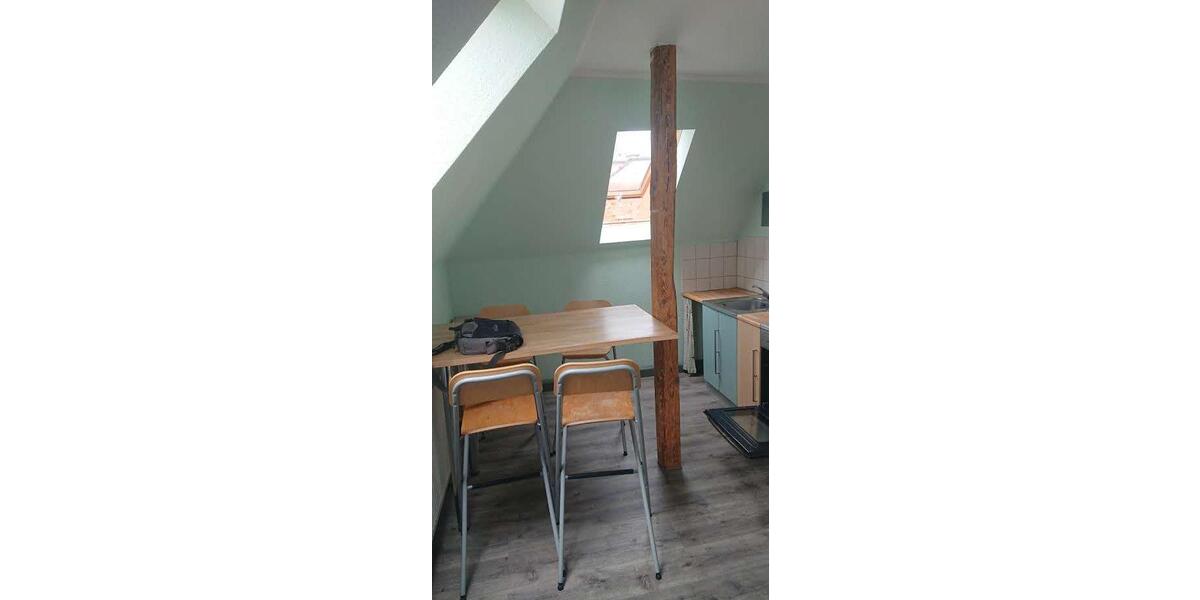 Dachgeschoßwohnung Meiningen - 2 Zimmer, 42 m&sup2;, 350&euro; | Angebot:26426101