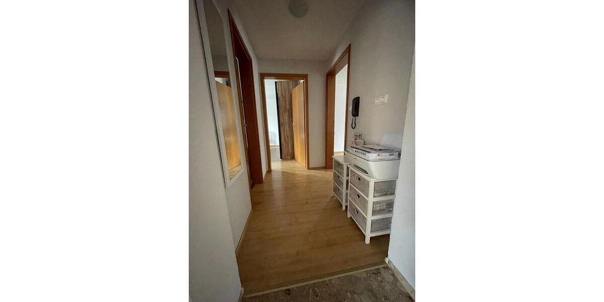 3-Zimmer Nichtraucher-Mietwohnung mit Balkon in Oettingen 3 zimmer