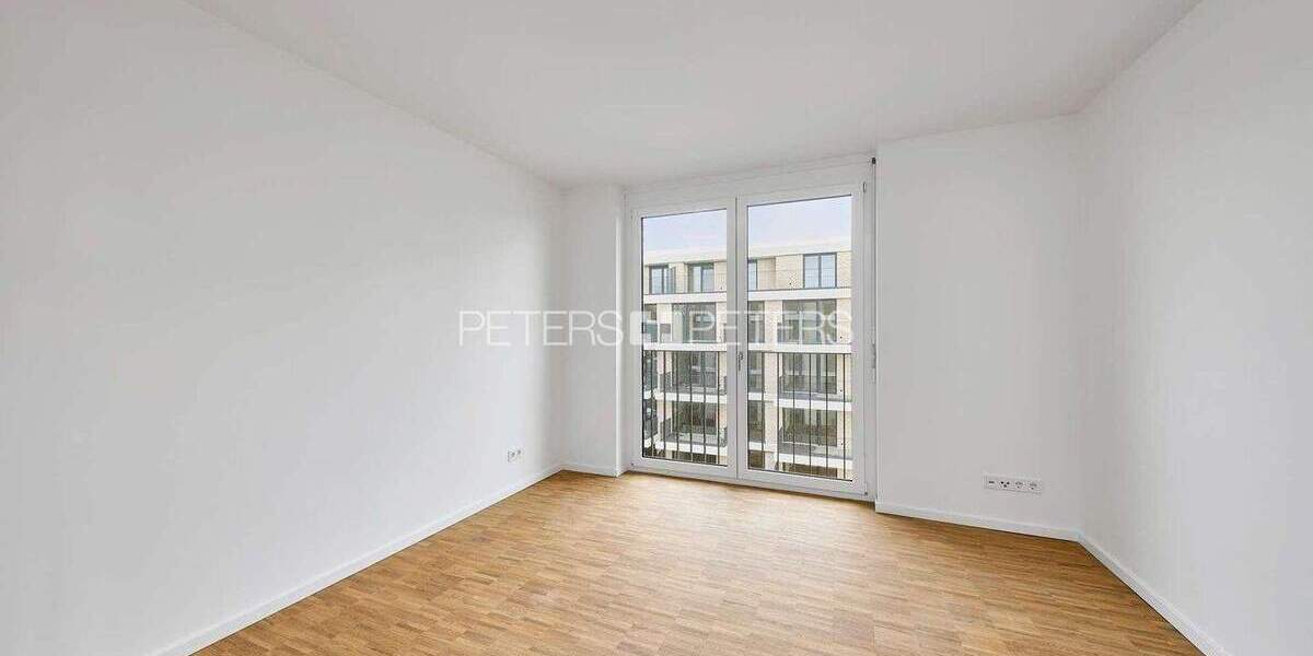 Etagenwohnung Pinneberg - 4 Zimmer, 90 m&sup2;, 1.699&euro; | Angebot:25701282