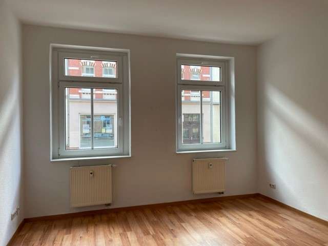Wohnung zum Mieten in Hohenstein-Ernstthal 268,50 € 49.72 m²
