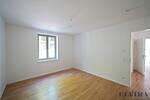 ELVIRA - Trudering, Erstbezug nach Kernsanierung, wunderschöne 4-Zimmer-Erdgeschoßwohnung mit großem Gartenanteil