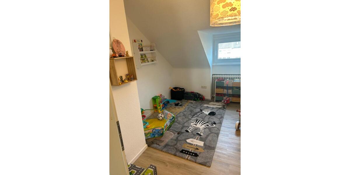 Dachgeschoßwohnung Arnsberg Obereimer - 3 Zimmer, 68 m&sup2;, 550&euro; | Angebot:25933021