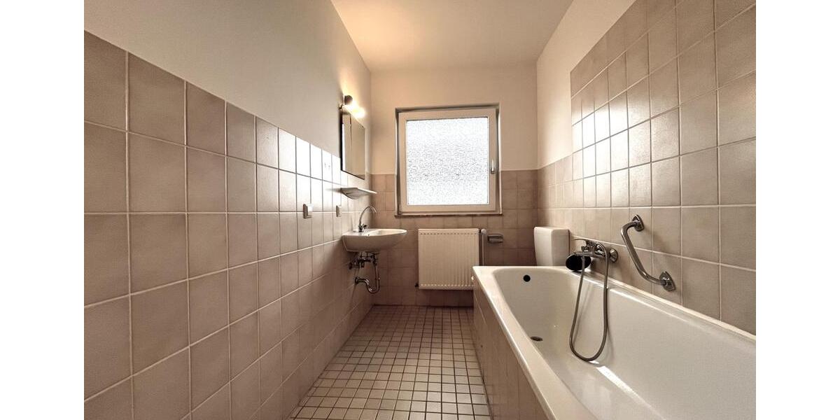 Etagenwohnung Hohenhameln - 2 Zimmer, 49 m&sup2;, 240&euro; | Angebot:23036615