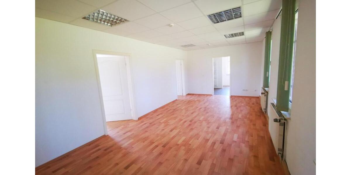 Erdgeschoßwohnung Elbe-Parey Parey - 3 Zimmer, 110 m&sup2;, 610&euro; | Angebot:25959303