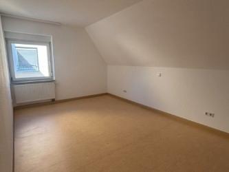 Dachgeschoßwohnung Gießen Anneröder Siedlung - 2 Zimmer, 48 m&sup2;, 430&euro; | Angebot:25235861