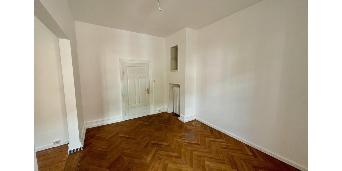 Etagenwohnung Annweiler am Trifels - 6 Zimmer, 154 m&sup2;, 1.220&euro; | Angebot:24873551