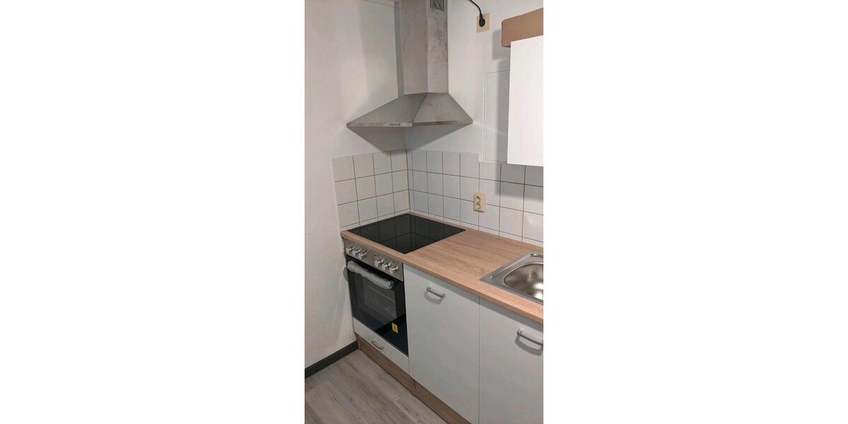 Erdgeschoßwohnung Wettin-Löbejün Löbejün - 2.5 Zimmer, 45 m&sup2;, 270&euro; | Angebot:26235448