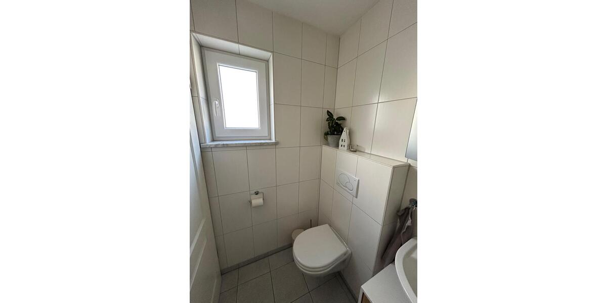 Einfamilienhaus Eggenfelden - 4 Zimmer, 95 m&sup2;, 890&euro; | Angebot:26628089