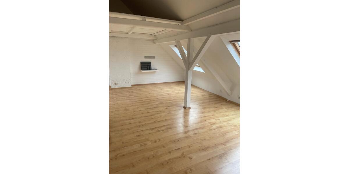 Dachgeschoßwohnung Osnabrück - 2 Zimmer, 74 m&sup2;, 835&euro; | Angebot:26415893