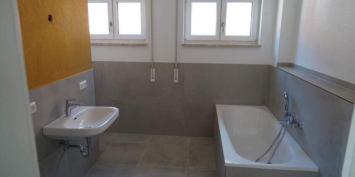 Etagenwohnung Atting - 2 Zimmer, 79 m&sup2;, 800&euro; | Angebot:22631966