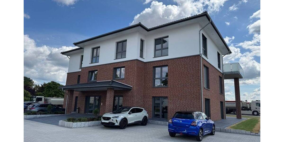 Gewerbeobjekt Lindhorst - 5 Zimmer, 207 m&sup2;, 2.200&euro; | Angebot:23516415