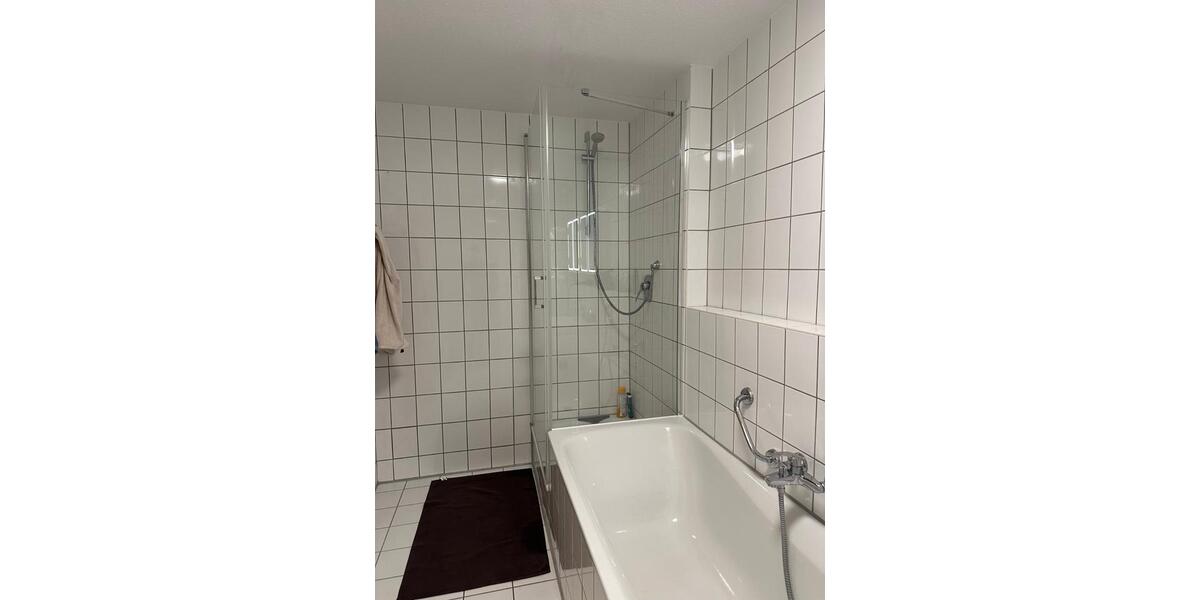 Wohnen auf Zeit Neu-Ulm Ludwigsfeld - 17 Zimmer, 90 m&sup2;, 600&euro; | Angebot:25381550