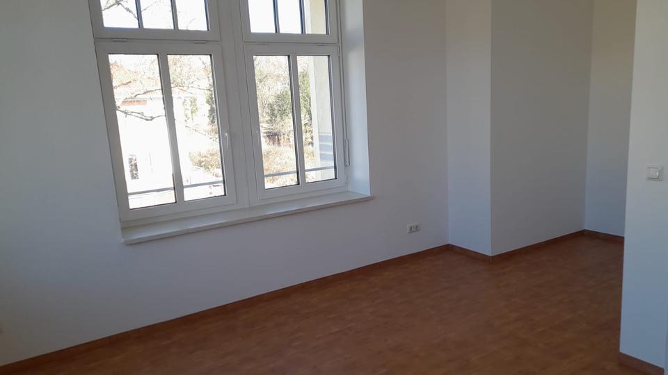 Etagenwohnung Pößneck - 2 Zimmer, 43 m&sup2;, 430&euro; | Angebot:25416131