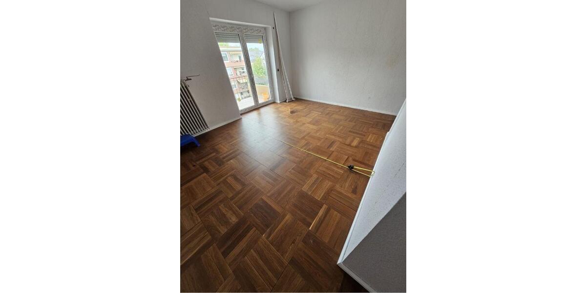 Dachgeschoßwohnung Ludwigshafen am Rhein Mundenheim - 1 Zimmer, 25 m&sup2;, 600&euro; | Angebot:25735103