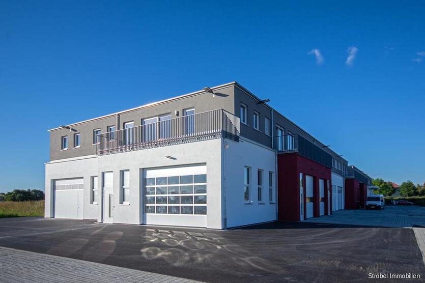 Neubau - Doppelgarage Lagerfläche zur vermieten - ab August zur Verfügung