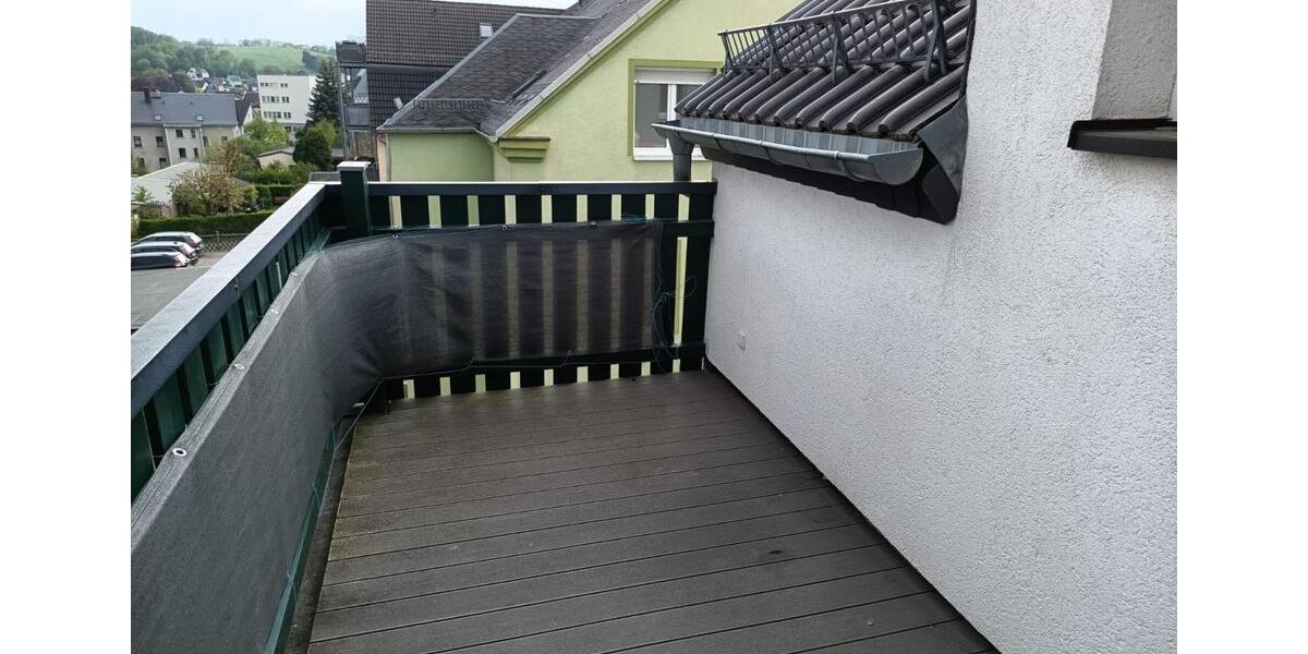 Maisonettenwohnung Oelsnitz (Erzgebirge) - 2 Zimmer, 61 m&sup2;, 366&euro; | Angebot:26576705