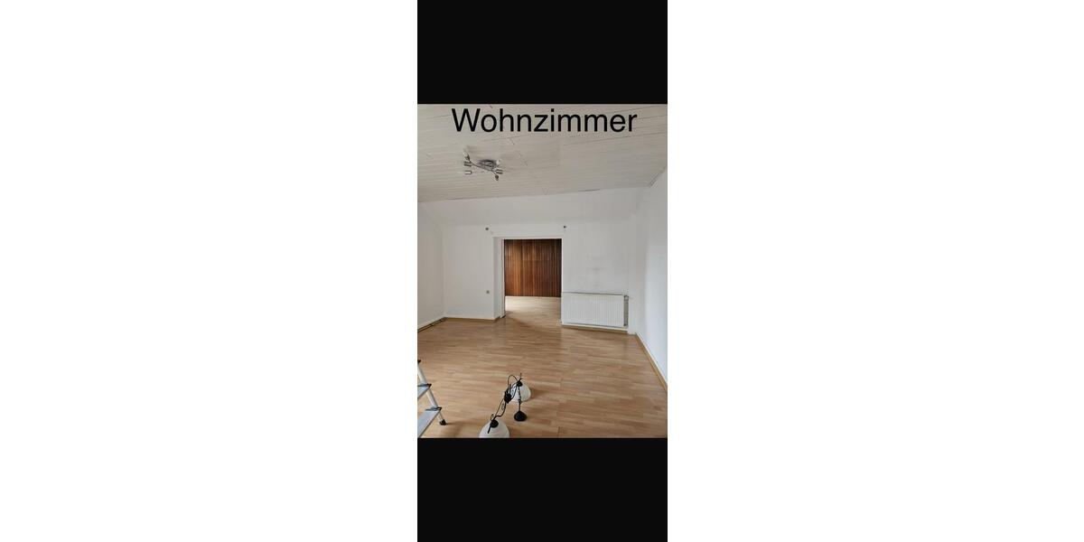 Reihenhaus Wallerfangen - 7 Zimmer, 170 m&sup2;, 800&euro; | Angebot:24787019