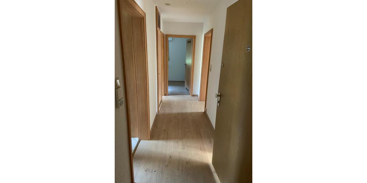 Etagenwohnung Zweibrücken - 3 Zimmer, 68 m&sup2;, 720&euro; | Angebot:26547880
