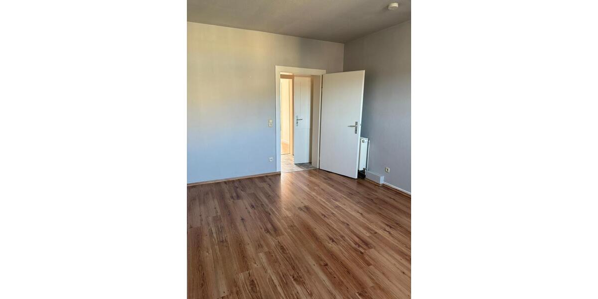 Dachgeschoßwohnung Hagen - 2 Zimmer, 45 m&sup2;, 340&euro; | Angebot:26633197