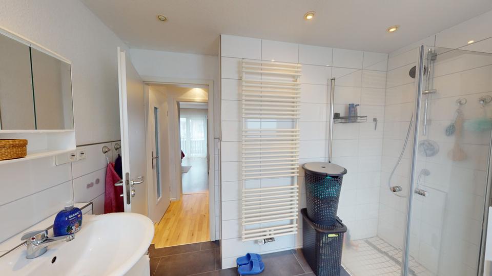 Etagenwohnung Durmersheim - 3 Zimmer, 89 m&sup2;, 1.000&euro; | Angebot:25919071