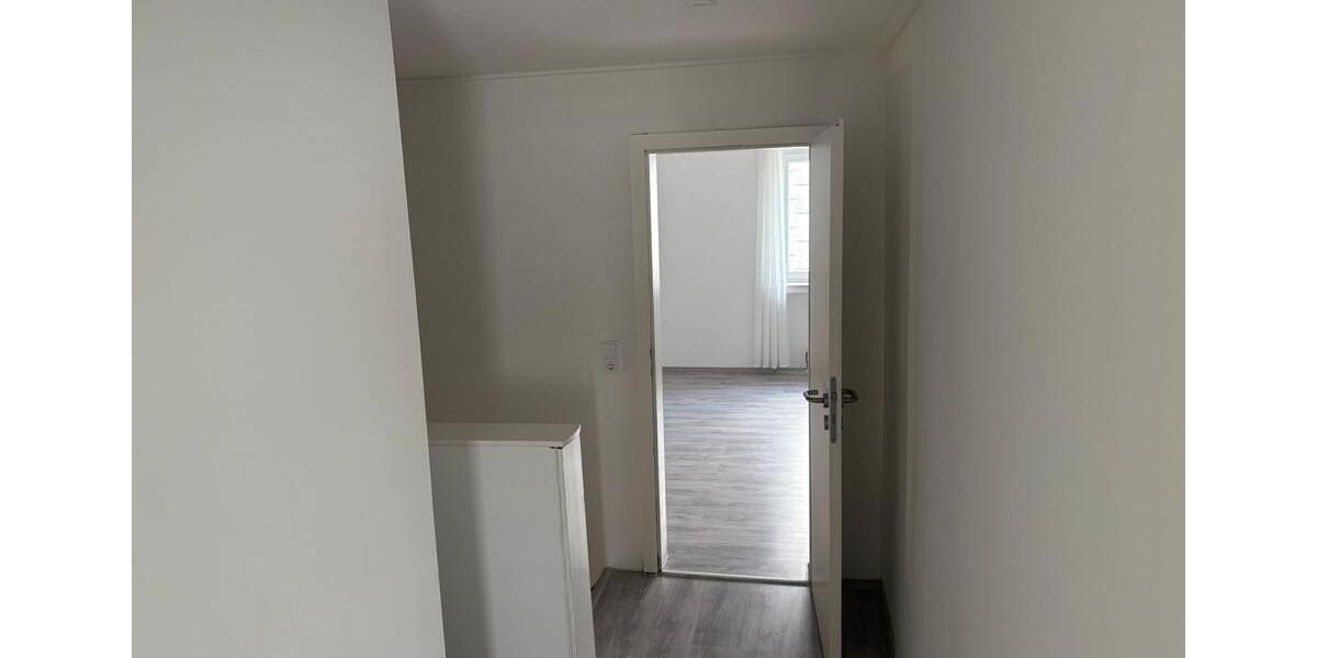 Etagenwohnung Oberhausen Alt-Oberhausen - 3.5 Zimmer, 85 m&sup2;, 790&euro; | Angebot:26690679