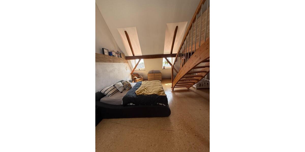 Maisonettenwohnung Neunkirchen am Brand - 2.5 Zimmer, 140 m&sup2;, 1.250&euro; | Angebot:26603772