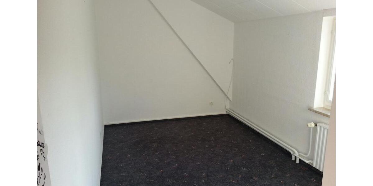 Etagenwohnung Weste - 5 Zimmer, 98 m&sup2;, 670&euro; | Angebot:26050383