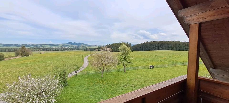 Dachgeschoßwohnung Marktoberdorf - 2 Zimmer, 85 m&sup2;, 1.080&euro; | Angebot:26413857